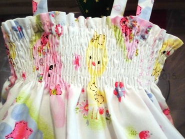 Kr&auml;uselungen mit Gummigarn